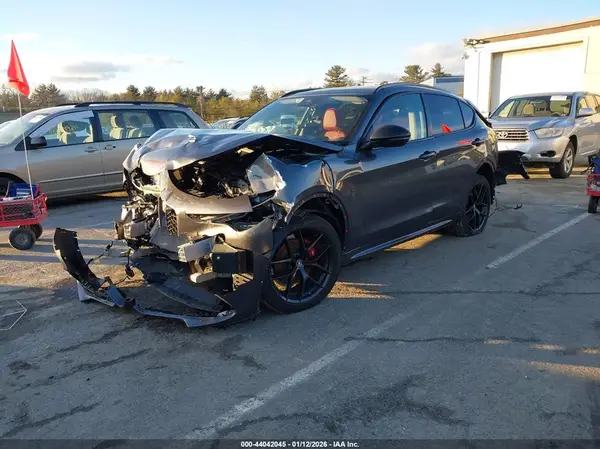 ZASPAKBN3L7C98479 2020 ALFA ROMEO STELVIO - Image 2