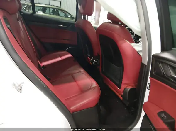 ZASPAKBN3M7D01267 2021 ALFA ROMEO STELVIO - Image 8