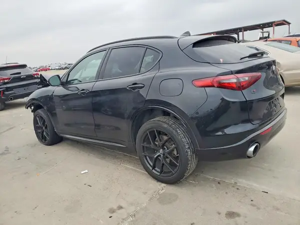ZASPAKBN3M7D02726 2021 ALFA ROMEO STELVIO - Image 2