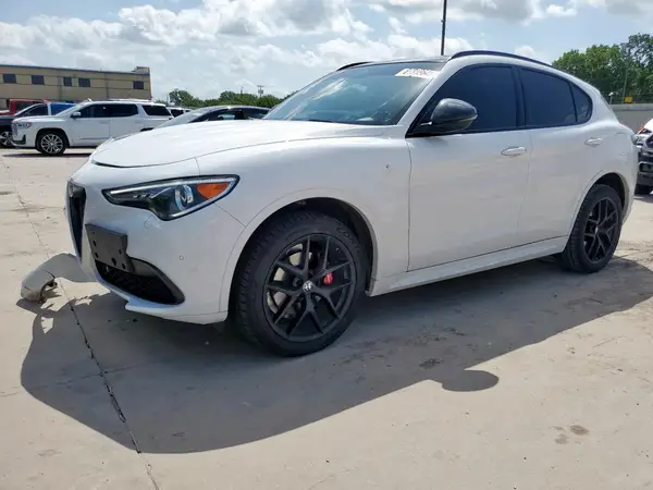ZASPAKBN3M7D08848 2021 ALFA ROMEO STELVIO - Image 1