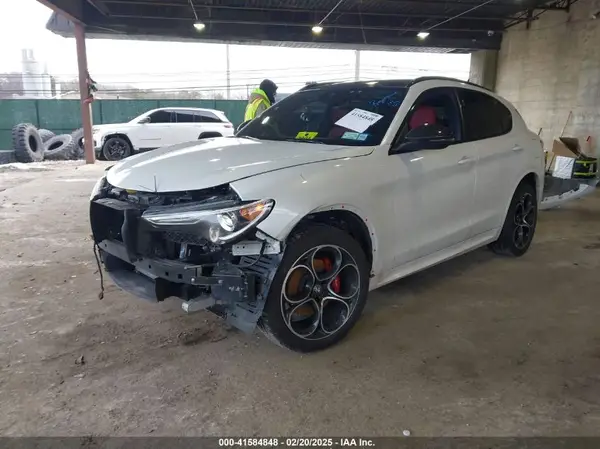 ZASPAKBN3M7D13693 2021 ALFA ROMEO STELVIO - Image 2
