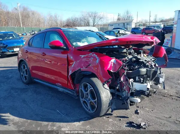 ZASPAKBN3N7D24632 2022 ALFA ROMEO STELVIO - Image 1