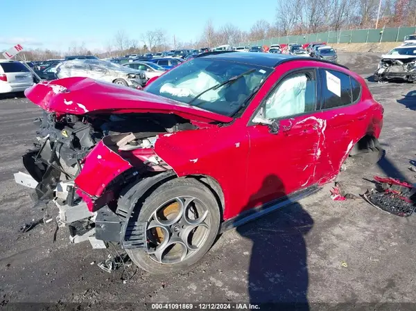 ZASPAKBN3N7D24632 2022 ALFA ROMEO STELVIO - Image 2