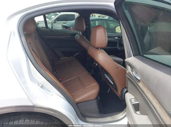 ZASPAKBN3N7D30186 2022 ALFA ROMEO STELVIO - Image 8
