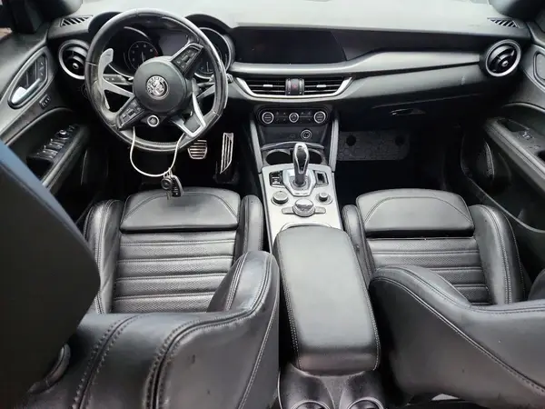 ZASPAKBN3N7D38188 2022 ALFA ROMEO STELVIO - Image 8