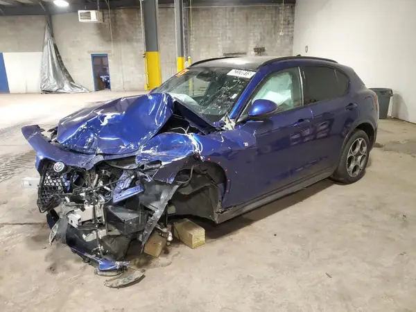 ZASPAKBN3N7D39907 2022 ALFA ROMEO STELVIO - Image 1