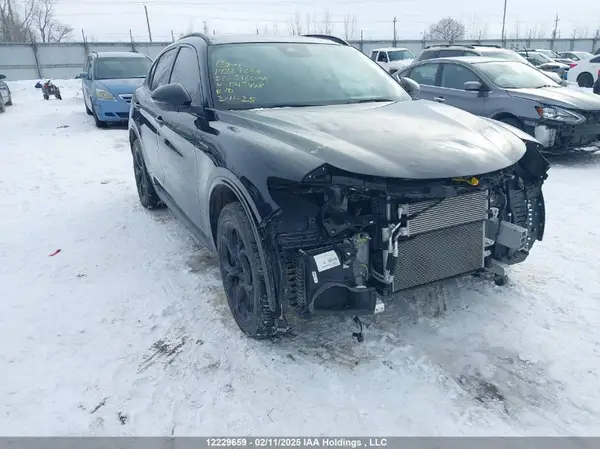 ZASPAKBN3N7D49448 2022 ALFA ROMEO STELVIO