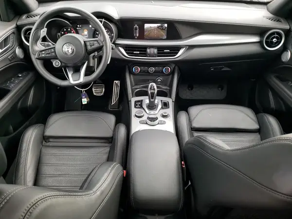 ZASPAKBN3P7D54491 2023 ALFA ROMEO STELVIO - Image 8