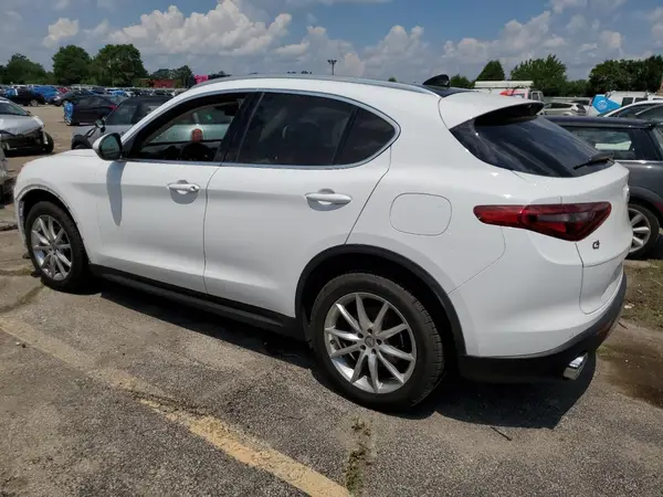 ZASPAKBN4K7C38533 2019 ALFA ROMEO STELVIO - Image 2