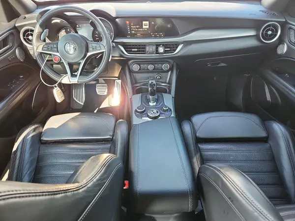 ZASPAKBN4K7C41206 2019 ALFA ROMEO STELVIO - Image 8