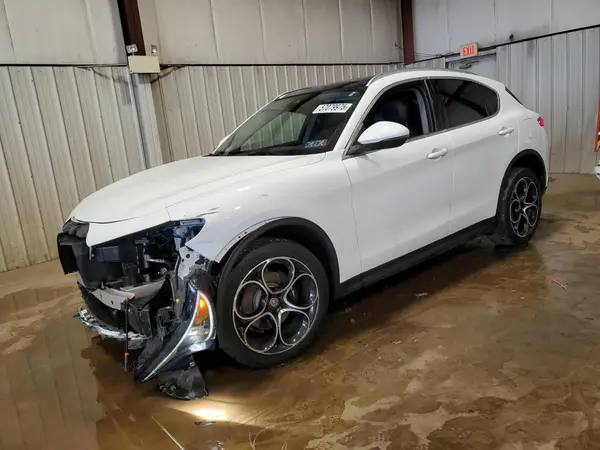 ZASPAKBN4K7C49127 2019 ALFA ROMEO STELVIO - Image 1