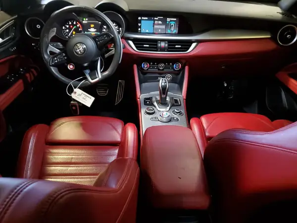 ZASPAKBN4M7D00807 2021 ALFA ROMEO STELVIO - Image 8
