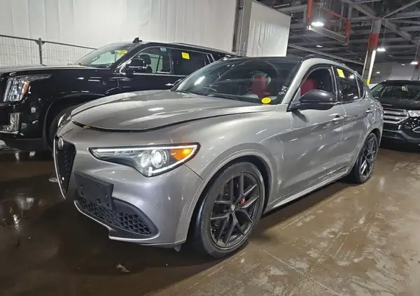 ZASPAKBN4M7D03822 2021 ALFA ROMEO STELVIO - Image 2