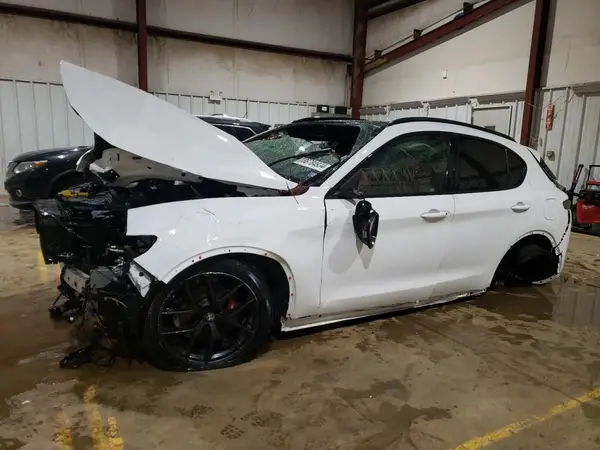 ZASPAKBN4M7D08793 2021 ALFA ROMEO STELVIO - Image 1
