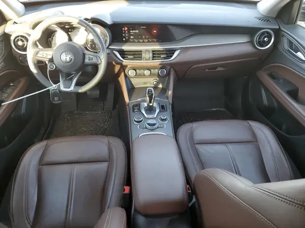 ZASPAKBN4M7D10527 2021 ALFA ROMEO STELVIO - Image 8