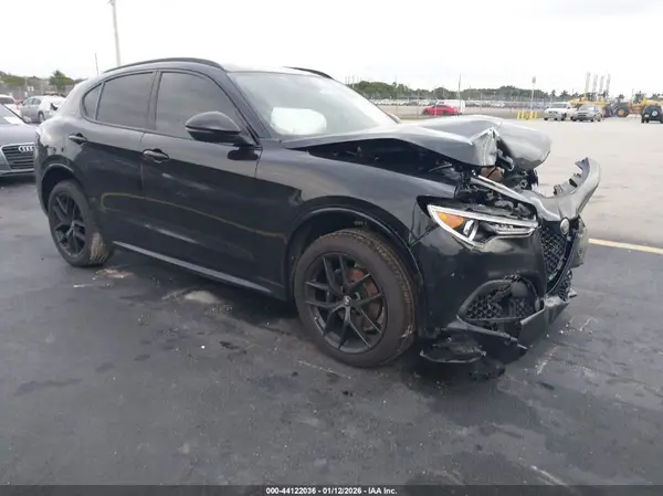 ZASPAKBN4M7D13976 2021 ALFA ROMEO STELVIO