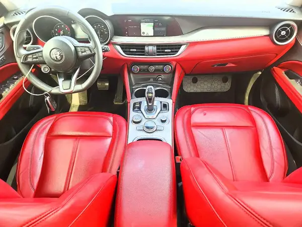 ZASPAKBN4M7D15436 2021 ALFA ROMEO STELVIO - Image 8