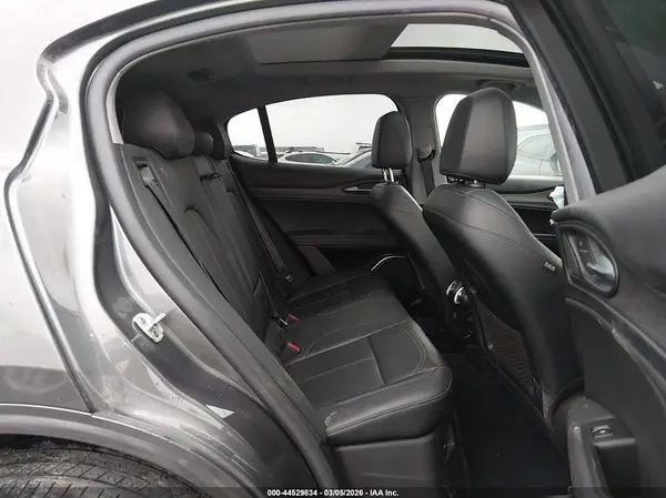 ZASPAKBN4M7D18739 2021 ALFA ROMEO STELVIO - Image 8