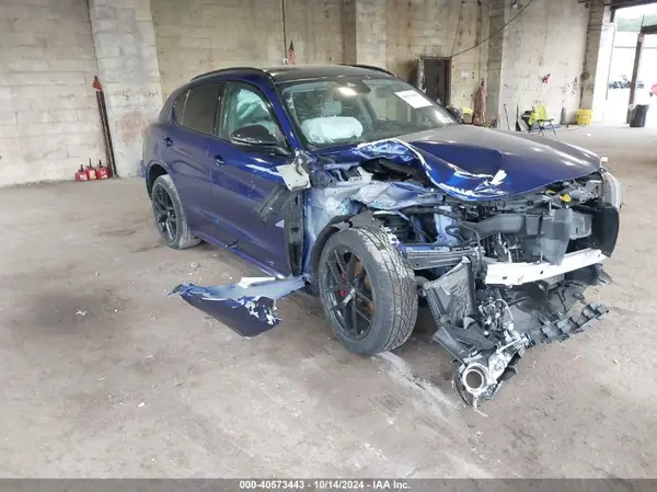 ZASPAKBN4M7D21284 2021 ALFA ROMEO STELVIO - Image 1