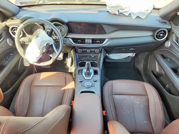 ZASPAKBN4N7D39494 2022 ALFA ROMEO STELVIO - Image 8