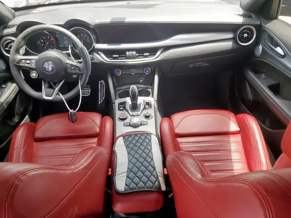 ZASPAKBN4N7D42587 2022 ALFA ROMEO STELVIO - Image 8