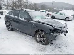 ZASPAKBN4P7D57061 2023 ALFA ROMEO STELVIO