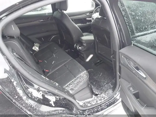 ZASPAKBN4P7D57061 2023 ALFA ROMEO STELVIO - Image 8