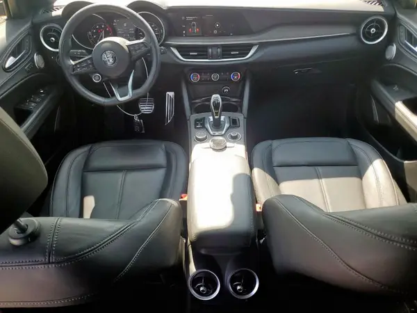 ZASPAKBN4P7D57691 2023 ALFA ROMEO STELVIO - Image 8
