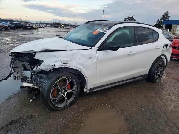 ZASPAKBN4R7D74560 2024 ALFA ROMEO STELVIO