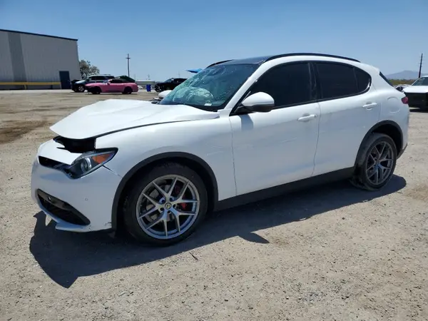 ZASPAKBN5K7C30246 2019 ALFA ROMEO STELVIO - Image 1