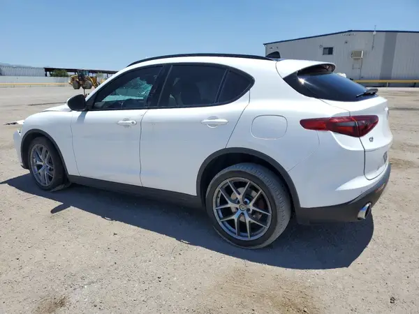 ZASPAKBN5K7C30246 2019 ALFA ROMEO STELVIO - Image 2