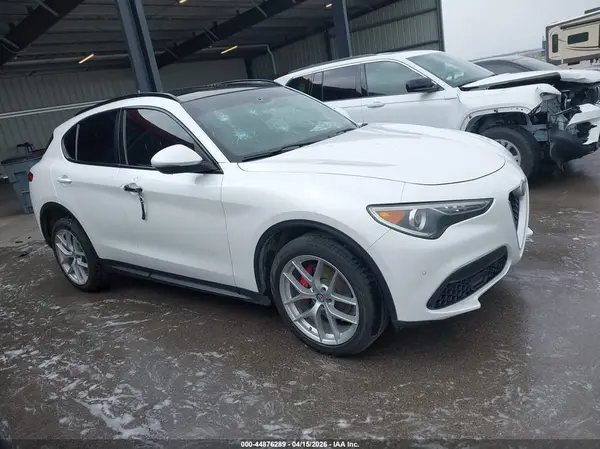 ZASPAKBN5K7C34412 2019 ALFA ROMEO STELVIO - Image 1