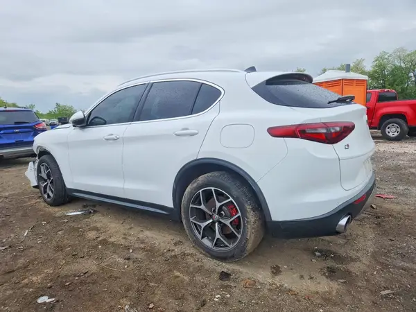 ZASPAKBN5K7C43191 2019 ALFA ROMEO STELVIO - Image 2
