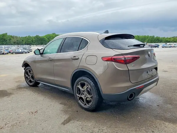 ZASPAKBN5K7C45149 2019 ALFA ROMEO STELVIO - Image 2