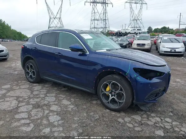ZASPAKBN5K7C58905 2019 ALFA ROMEO STELVIO - Image 1
