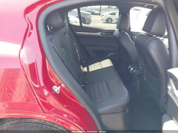 ZASPAKBN5L7C73874 2020 ALFA ROMEO STELVIO - Image 8