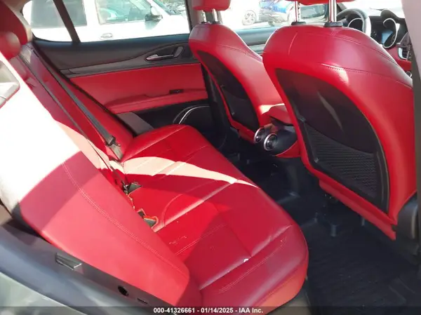 ZASPAKBN5L7C75639 2020 ALFA ROMEO STELVIO - Image 8