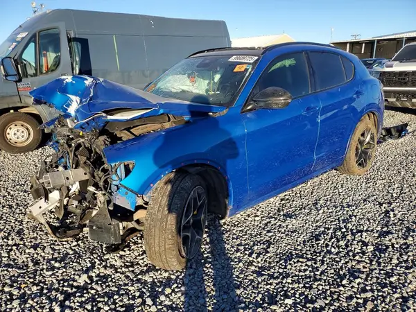 ZASPAKBN5L7C77049 2020 ALFA ROMEO STELVIO