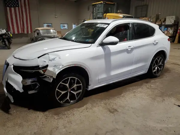 ZASPAKBN5L7C94837 2020 ALFA ROMEO STELVIO - Image 1