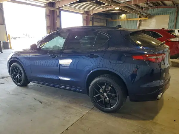ZASPAKBN5M7C98971 2021 ALFA ROMEO STELVIO - Image 2