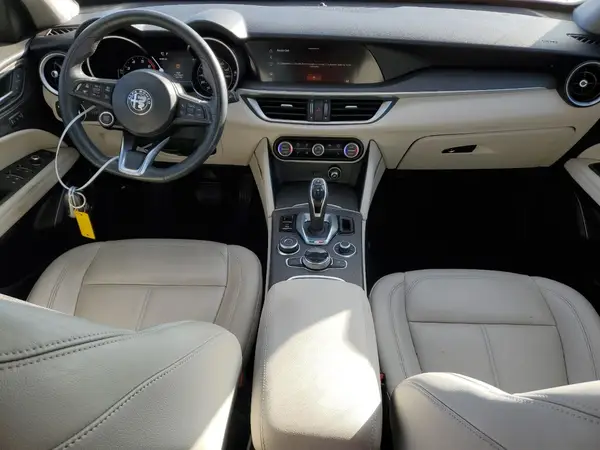 ZASPAKBN5M7D00170 2021 ALFA ROMEO STELVIO - Image 8