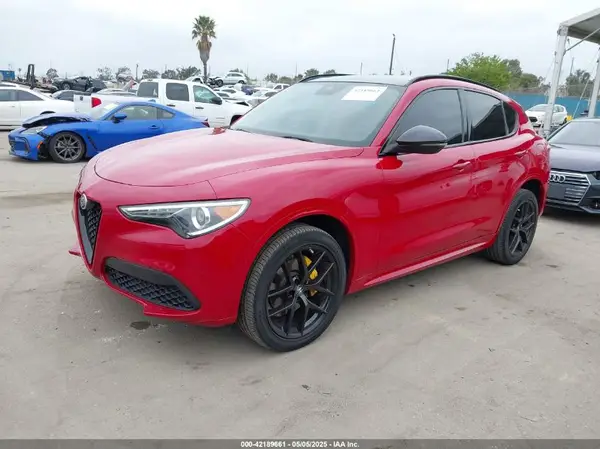 ZASPAKBN5M7D09578 2021 ALFA ROMEO STELVIO - Image 2