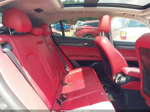 ZASPAKBN5M7D09774 2021 ALFA ROMEO STELVIO - Image 8