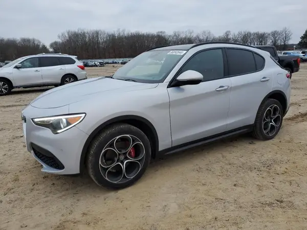 ZASPAKBN5M7D14943 2021 ALFA ROMEO STELVIO - Image 1