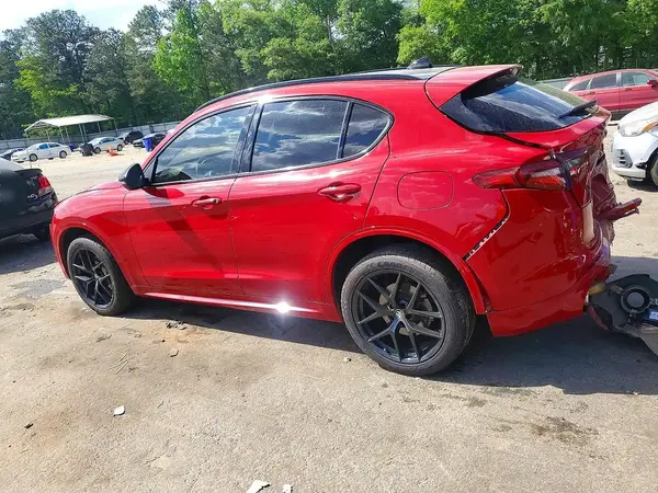 ZASPAKBN5M7D15364 2021 ALFA ROMEO STELVIO - Image 2