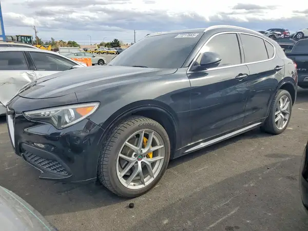 ZASPAKBN5M7D15980 2021 ALFA ROMEO STELVIO - Image 1