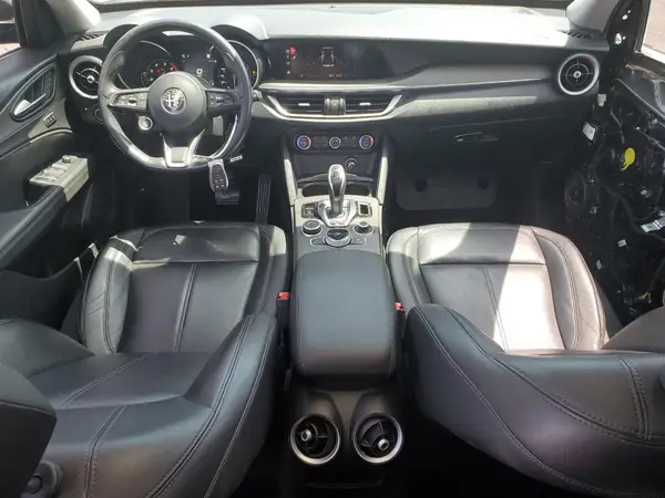 ZASPAKBN5M7D18622 2021 ALFA ROMEO STELVIO - Image 8