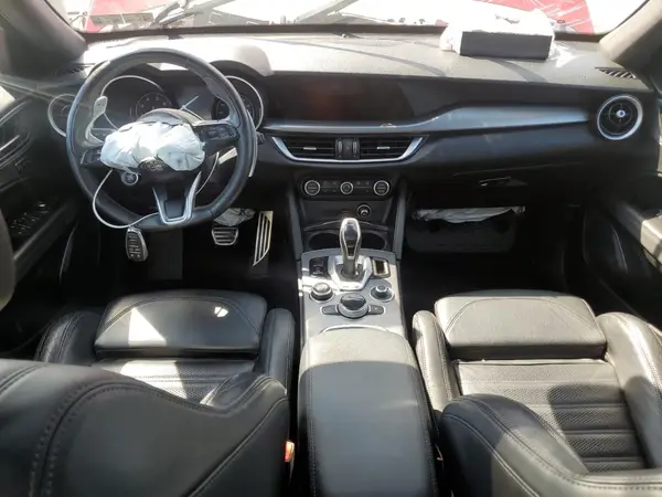 ZASPAKBN5N7D27225 2022 ALFA ROMEO STELVIO - Image 8