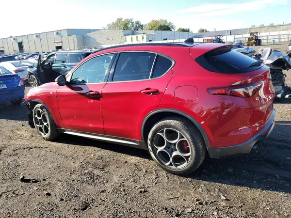 ZASPAKBN5N7D29119 2022 ALFA ROMEO STELVIO - Image 2