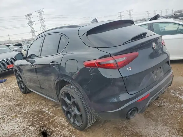 ZASPAKBN5N7D32070 2022 ALFA ROMEO STELVIO - Image 2